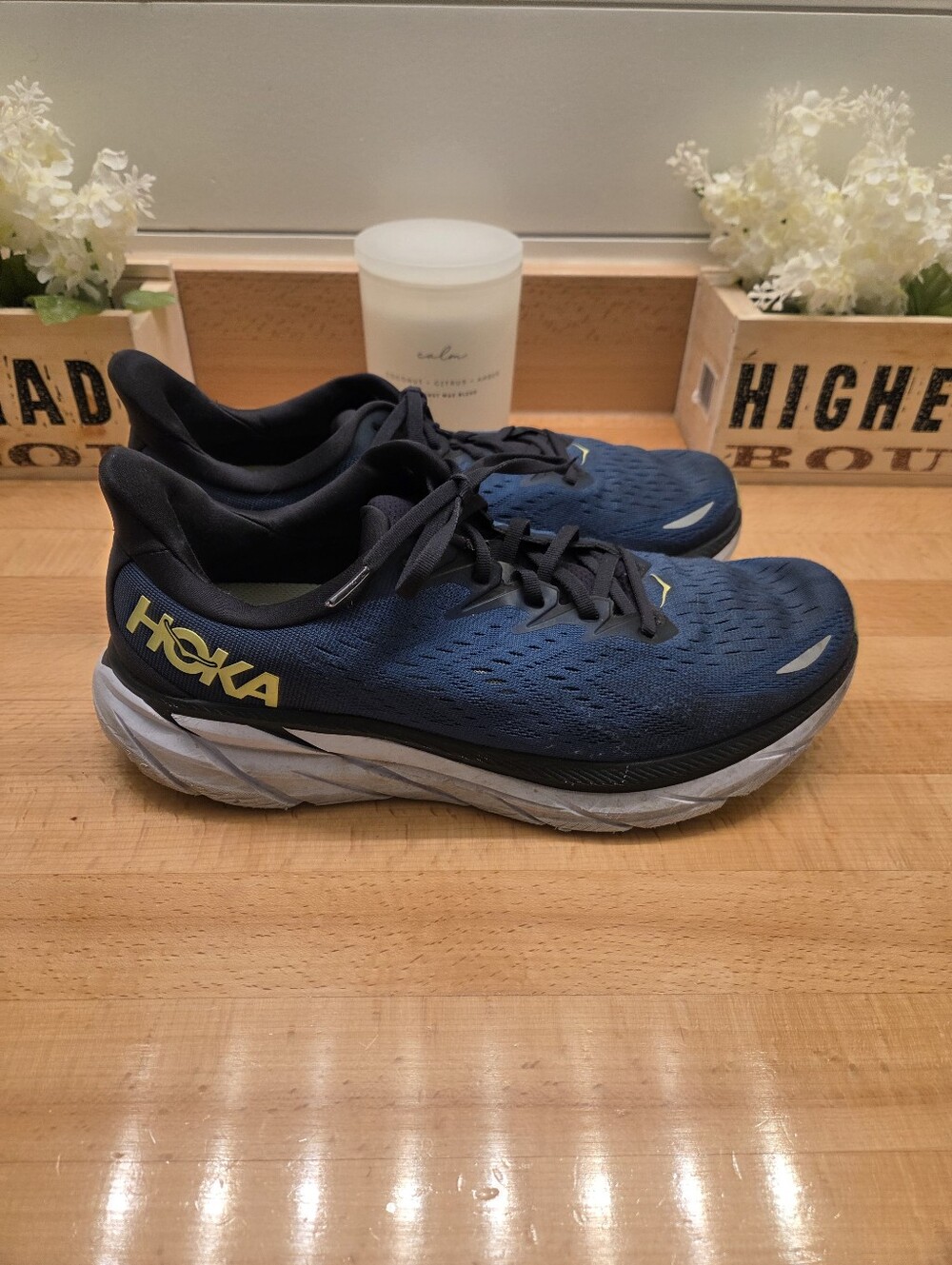 Hoka Clifton 8 Running Shoes Blue Coral Butterfly Men's Size 11.5 2E